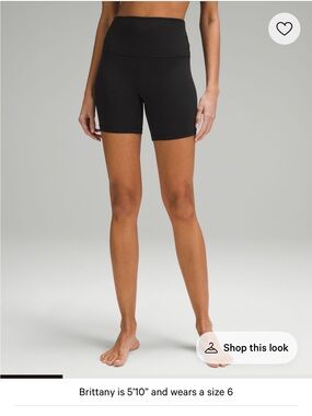 Lululemon Align High-Rise Short 6” in Black size 6